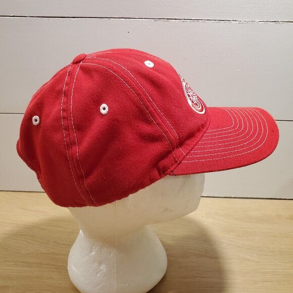 Detroit Red Wings Hat Strapback Baseball Vintage Cap Dad Trucker Zephyr NHL Red - Picture 4 of 8